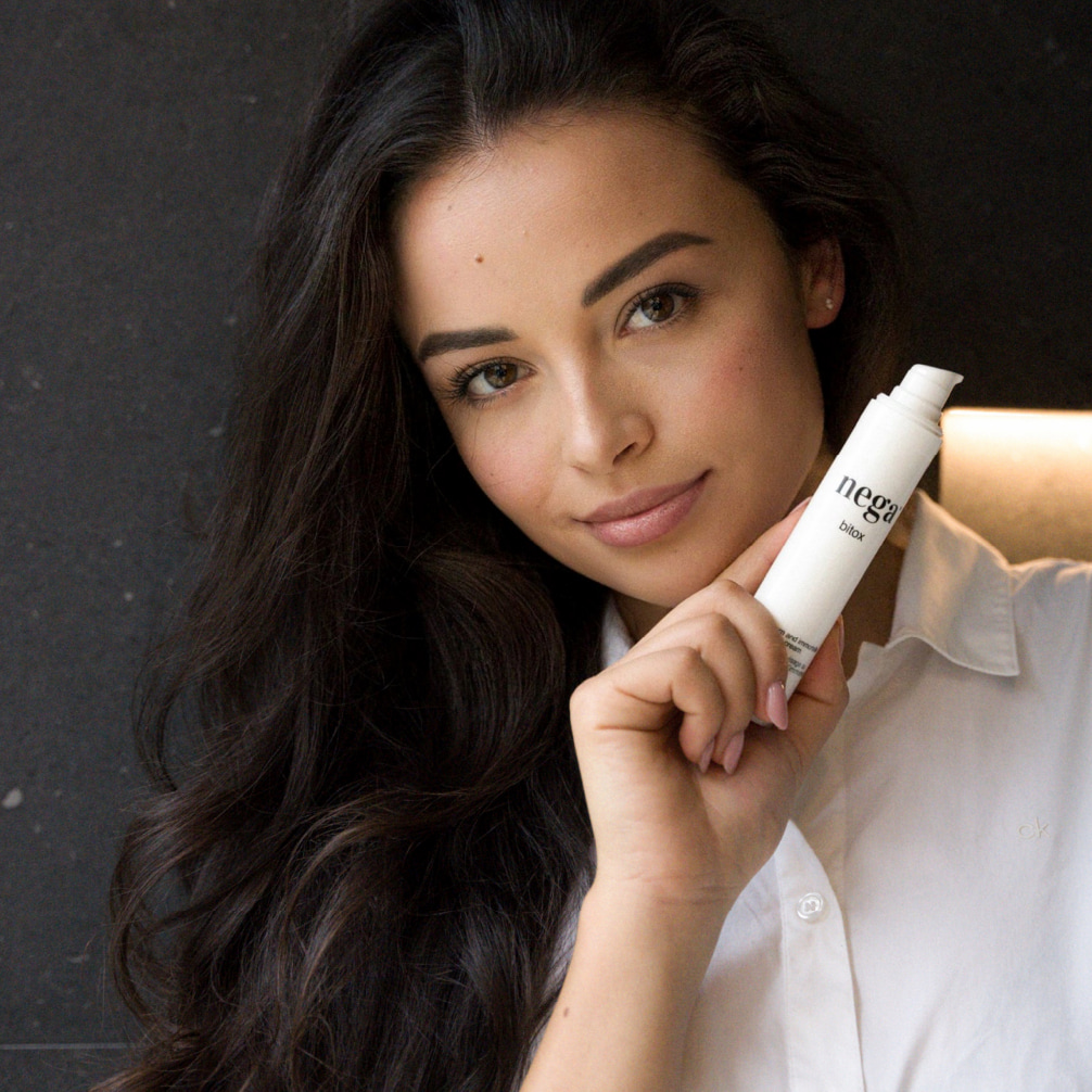 Crema con veleno d'api ed elicriso